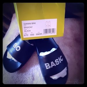 Gianni Bini pool slides! NWT